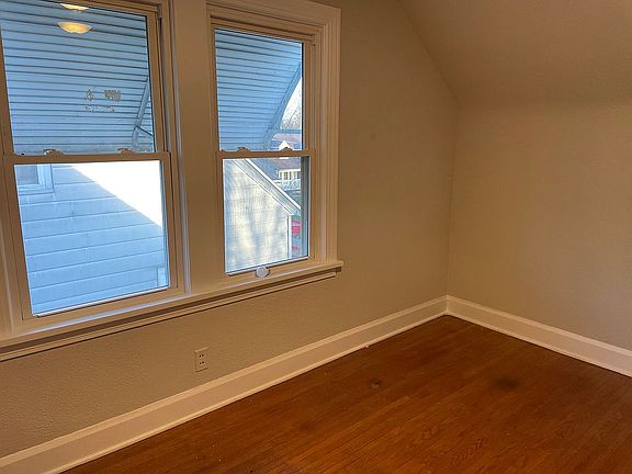 2nd image of 197 Chilton Ave