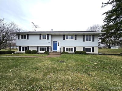 11057 Furness Pkwy, Medina, NY, 14103