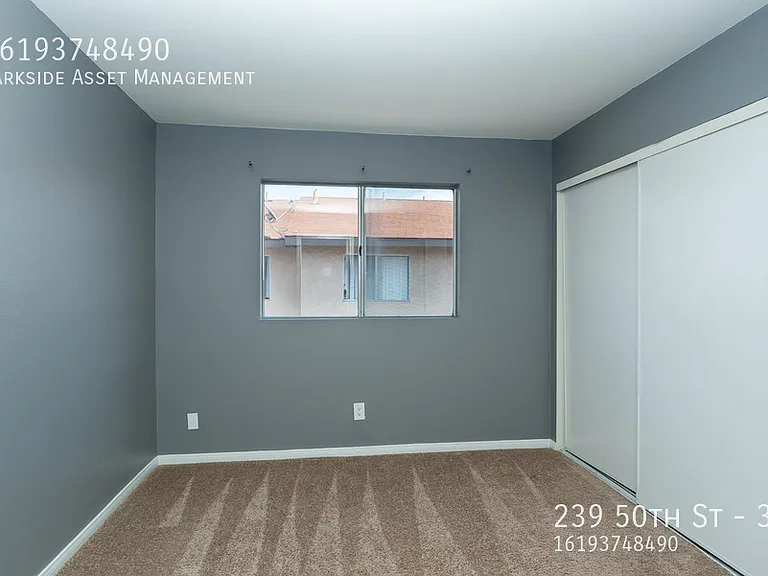 239 50th St #37 — Photo 11