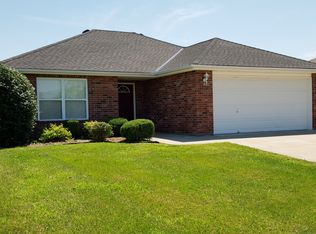 1720 Sunset Dr, Warrensburg, MO 64093