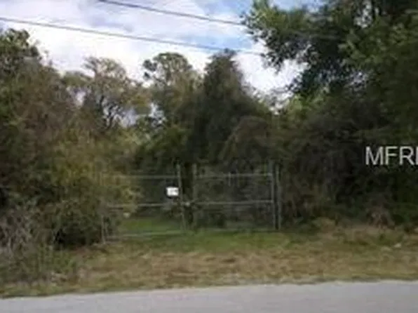 1879 Bonkirk Dr, Deltona, FL 32738