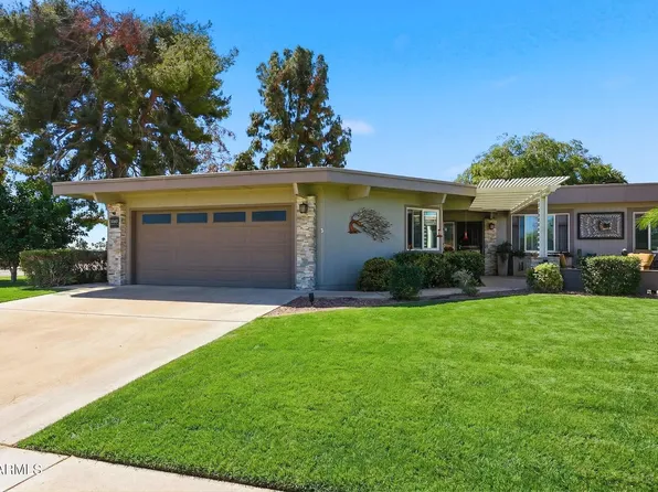 10101 W PINEAIRE Drive, Sun City, AZ 85351