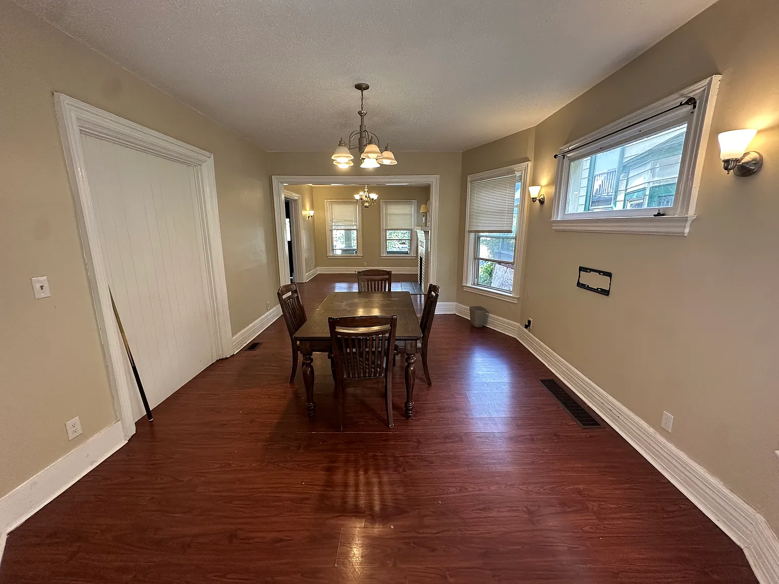 5 bed, 3466 sqft, $2,800 — Photo 3