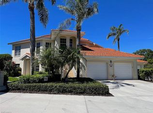 934 Egrets Run #2-101, Naples, FL 34108