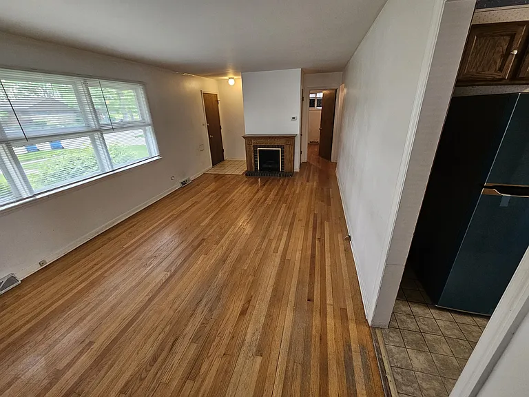 469 N Ridgeland Ave — Photo 6