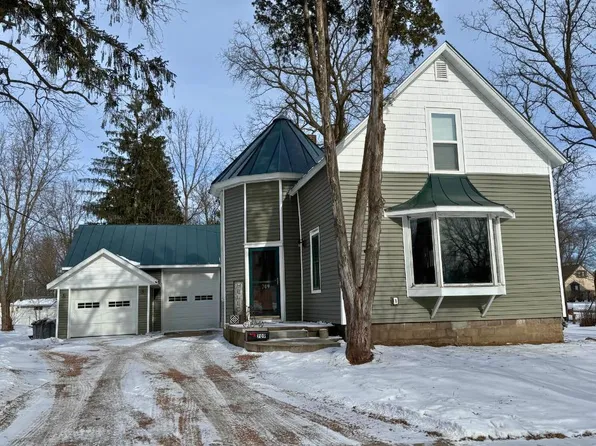 709 East 9TH STREET, Marshfield, WI 54449