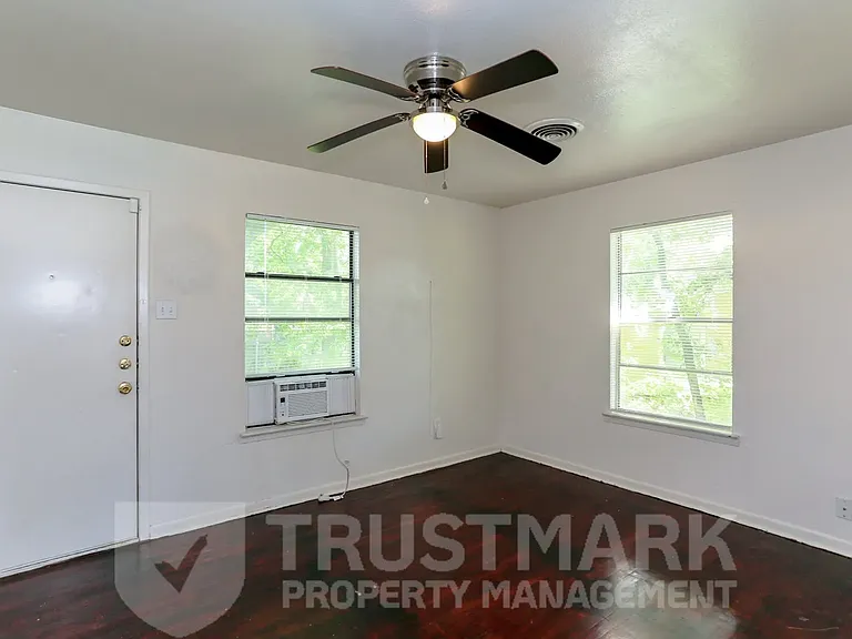 507 Adams Ave #A — Photo 7