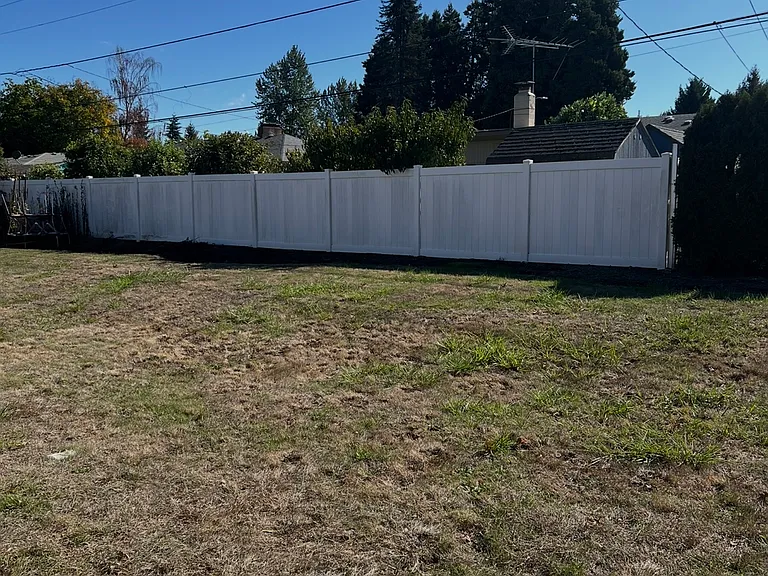 3380 Monarch Dr NE — Photo 8