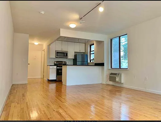 Rented by The Downtown LLC | media 12