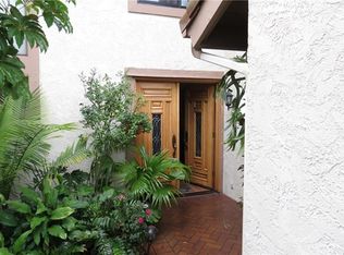 8456 Idlewild Cir, Huntington Beach, CA 92646