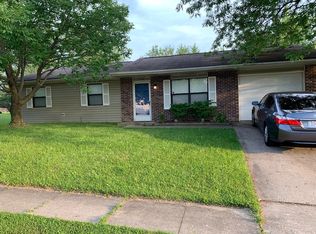 5502 Arrowwood Dr, Columbia, MO 65202