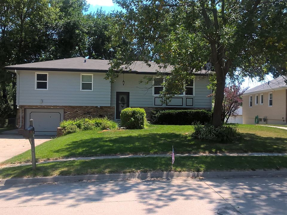 1st image of 5411 S 104th Ave