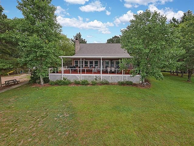 1st image of 41770 Estate Dr