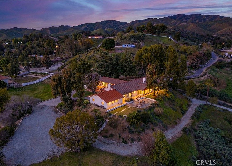 1st image of 30334 Byfield Rd