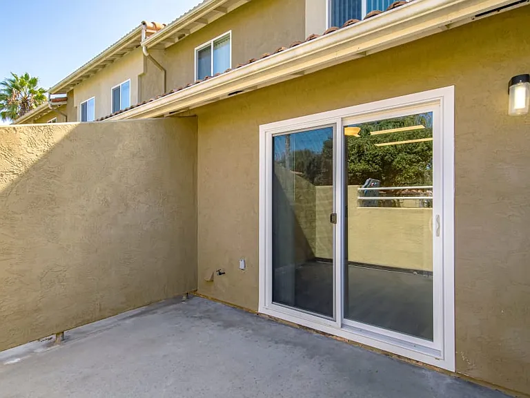 Silver Strand II - Military Housing — Photo 10