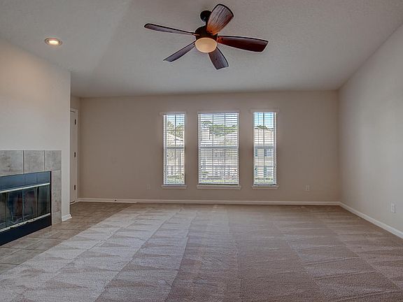 5th image of 225 E Jardin De Mer Pl #225