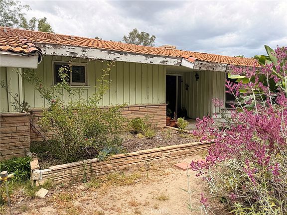 2nd image of 9931 Highcliff Dr
