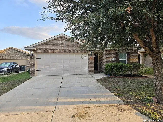 3 bed, 2.0 bath, 1404 sqft, $1,500 — Photo 4