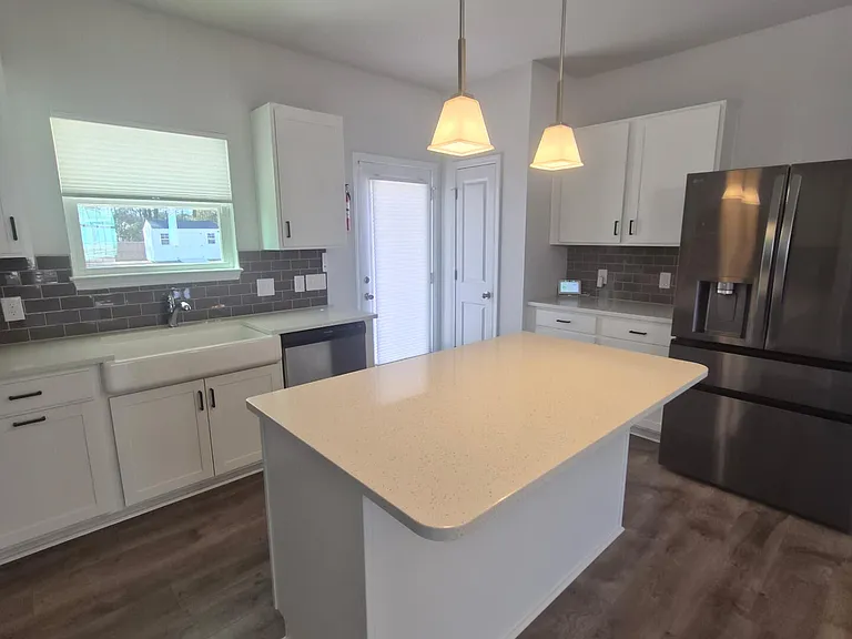 301 Harvest Dr — Photo 11