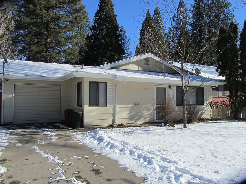 2nd image of 20283 Sugar Pine St