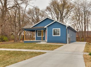 802 Shaw St, Des Moines, IA 50309