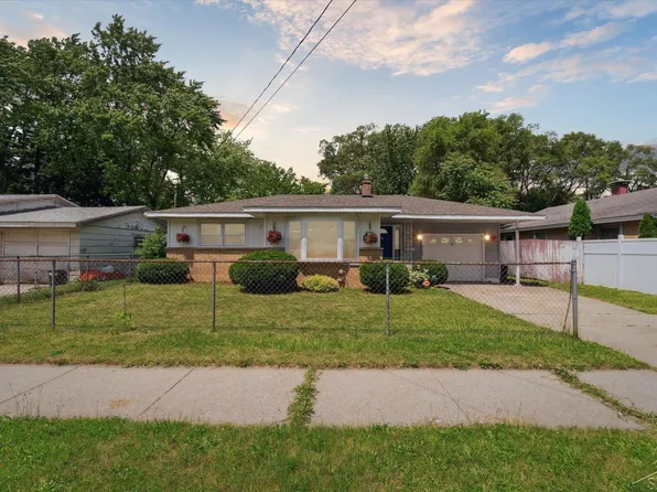 4137 Hiland St, Saginaw, MI 48601