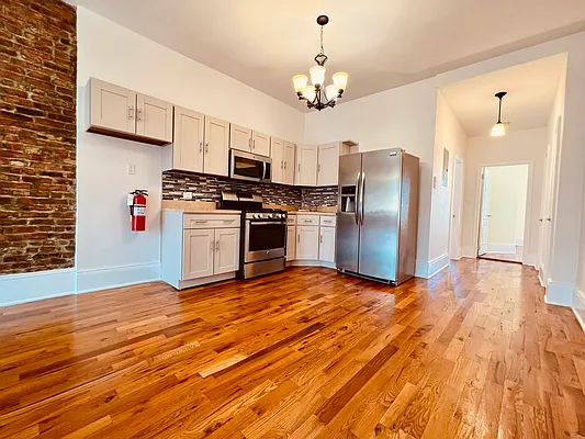 Rented by Corcoran | media 12