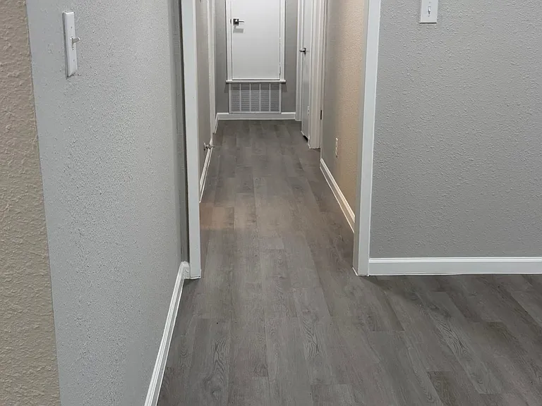 611 Sand Ave — Photo 3