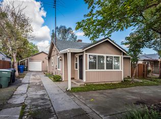 1007 Santiago Ave #A, Sacramento, CA 95815