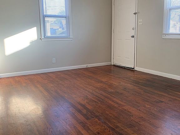 4th image of 2715 W 42nd Ave #4210