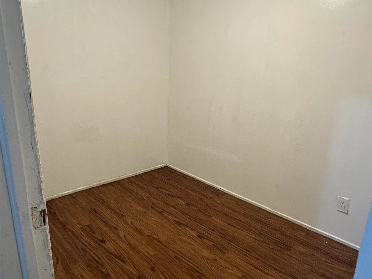 2 bed, 1.0 bath, $1,750 — Photo 3