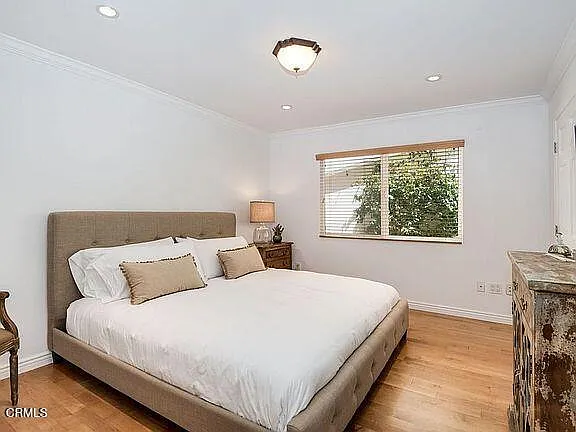 748 N La Jolla Ave — Photo 14