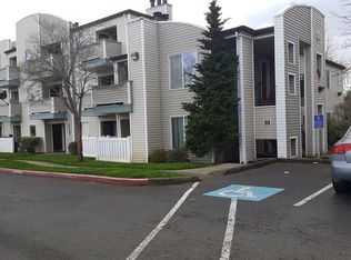 6046 SE Drake St APT 121, Hillsboro, OR 97123