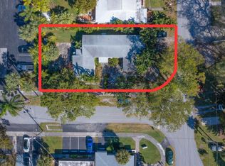 203 SE 10th St, Fort Lauderdale, FL 33316