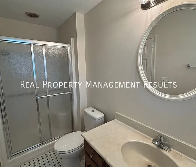 7577 Nottingham Dr — Photo 11