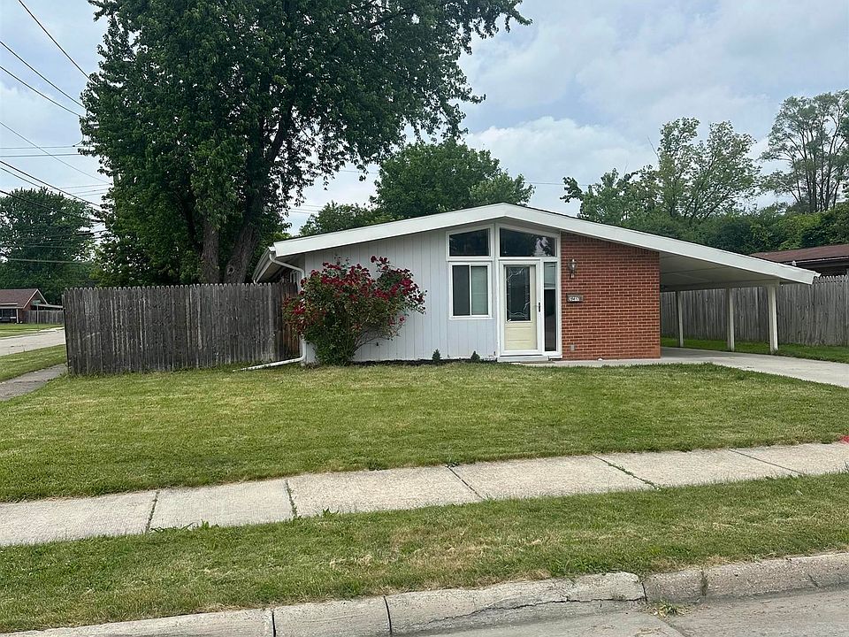 1st image of 29417 Fairfax St