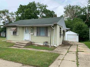 1019 N Central Ave, Rockford, IL
