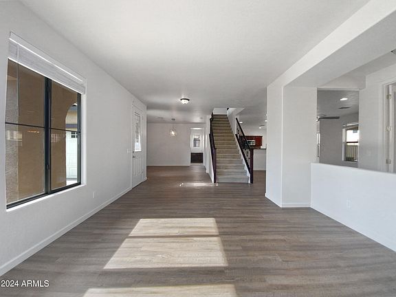 3rd image of 6915 S AMETHYST Drive