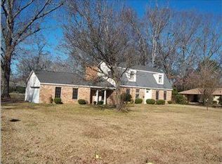 5931 Huntview Dr, Jackson, MS 39206