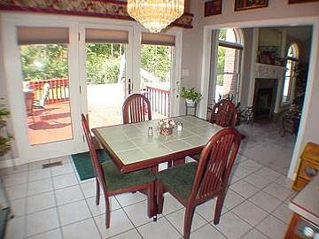 5th image of 6375 Highland Ln