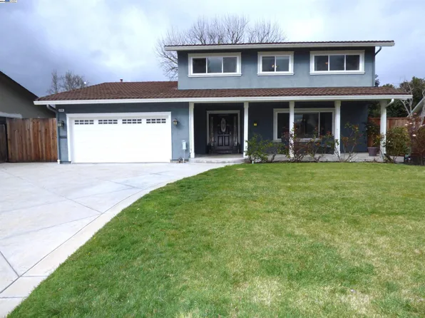 2356 Fairfield Ct, Pleasanton, CA 94566