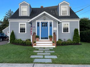 111 Arbor Ter, Southport, CT 06890