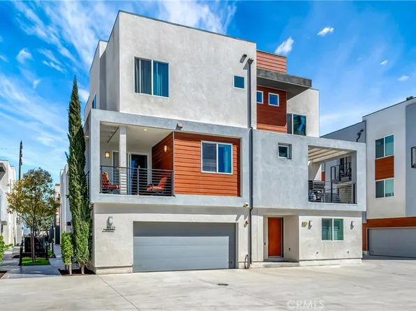 8427 Tweedy Ln, Downey, CA 90240