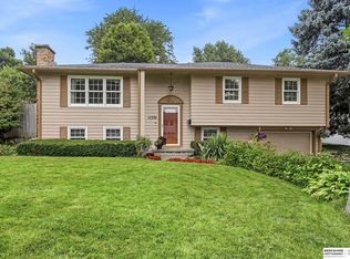 11336 Gold St, Omaha, NE 68144