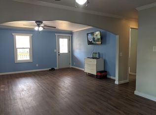 504 Missouri Ave, Versailles, MO 65084