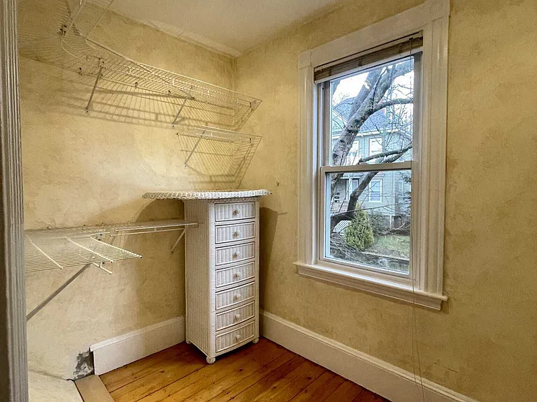 Wenham St — Photo 21