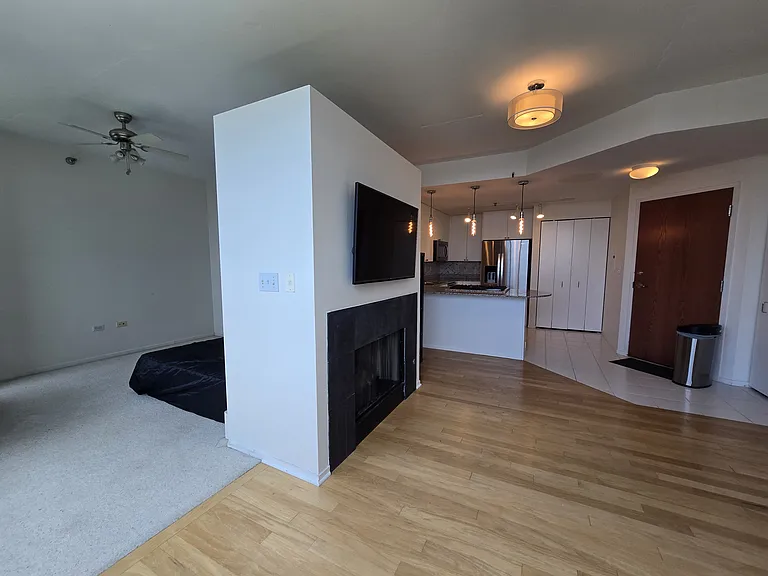 701 S Wells St #1907 — Photo 8