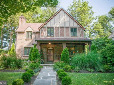1215 Yarmouth Rd, Wynnewood, PA, 19096