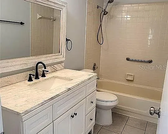 48 Kings Colony Ct #48 — Photo 9