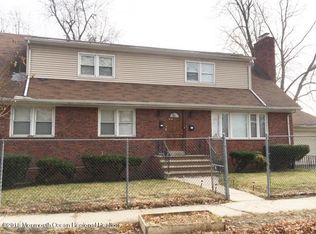 32 Bayard Pl, Newark, NJ 07106
